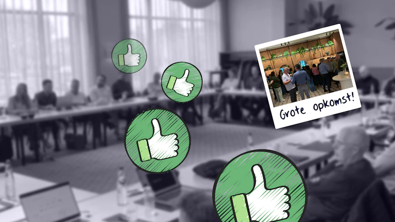 Grijze vergaderruimte met meerdere groene duim-omhoog pictogrammen; rechtsboven een Polaroid-stijl foto met Grote opkomst! en een groep mensen.